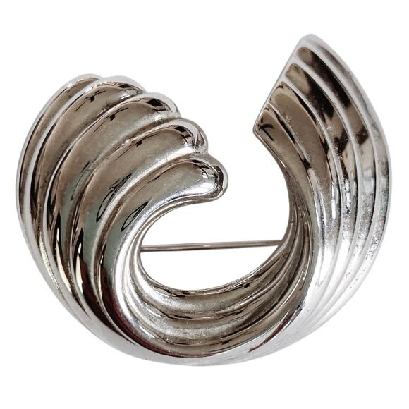 Vintage Signed Napier Brooch Silver Tone Mid Century Modernist Swirl Design Pin - Picture 1 of 11